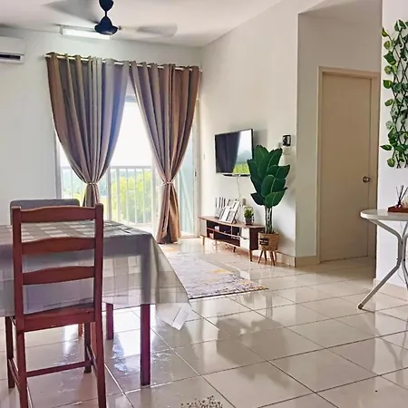 Santai At Kotawarisan Klia Netflix Apartment Sepang Exterior photo